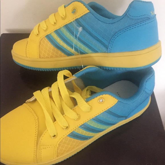 Two-toned Colored Sneakers - Picture 2 of 4